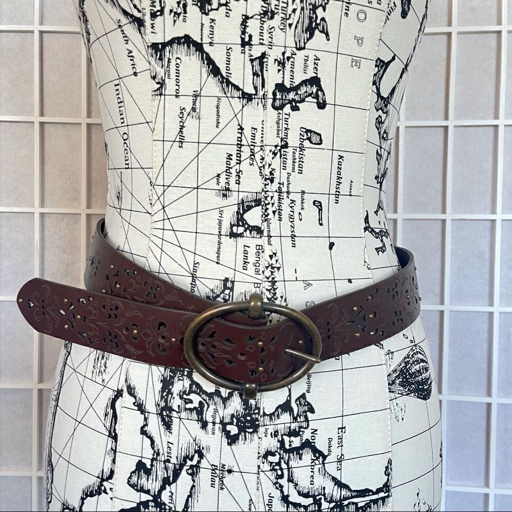 Genuine Italian Leather Women’s Belt Size SM